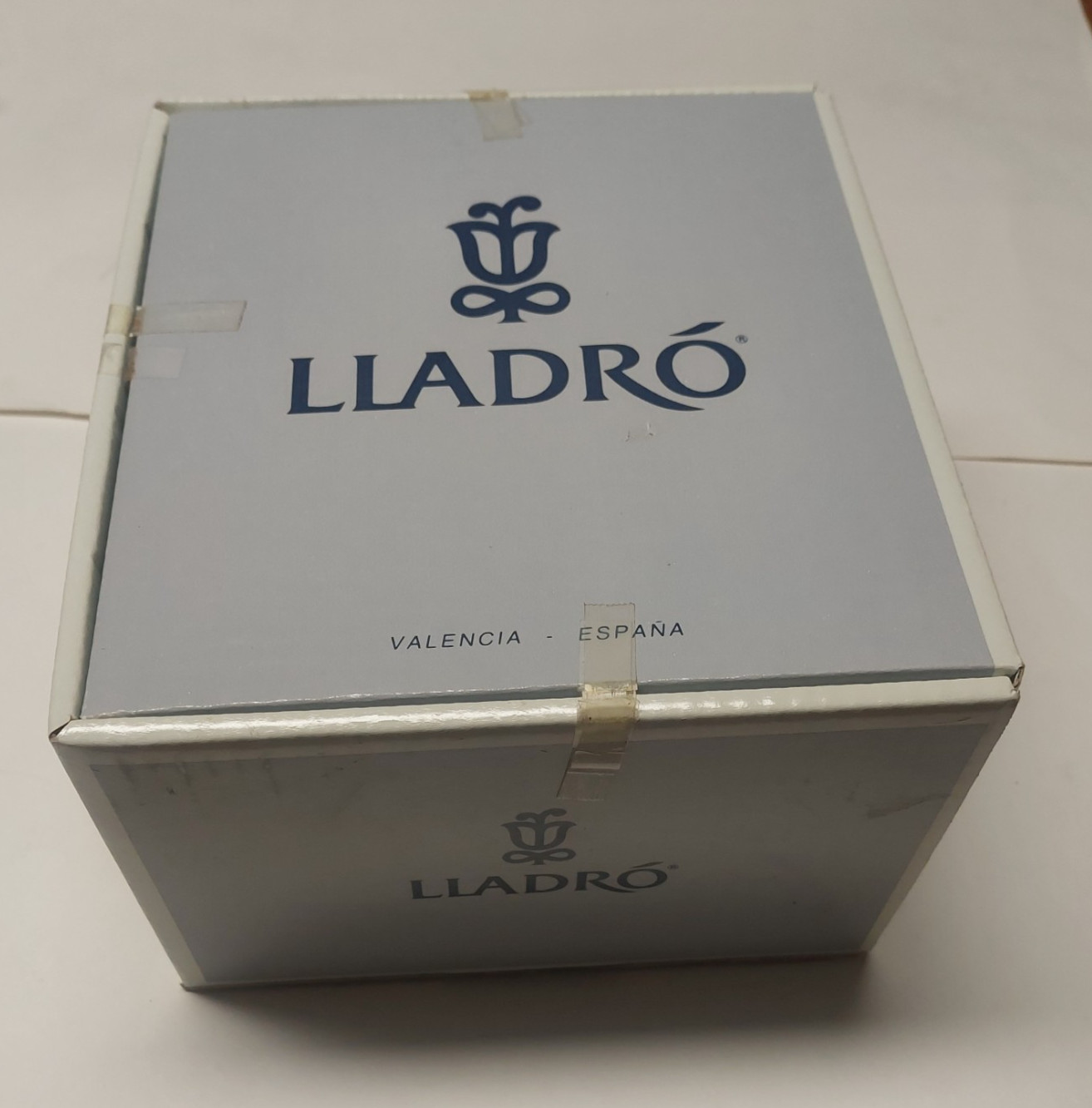 Vintage Mint Condition 1992 LLADRO “ALL ABOARD” 7619 Collectors Society w/Box