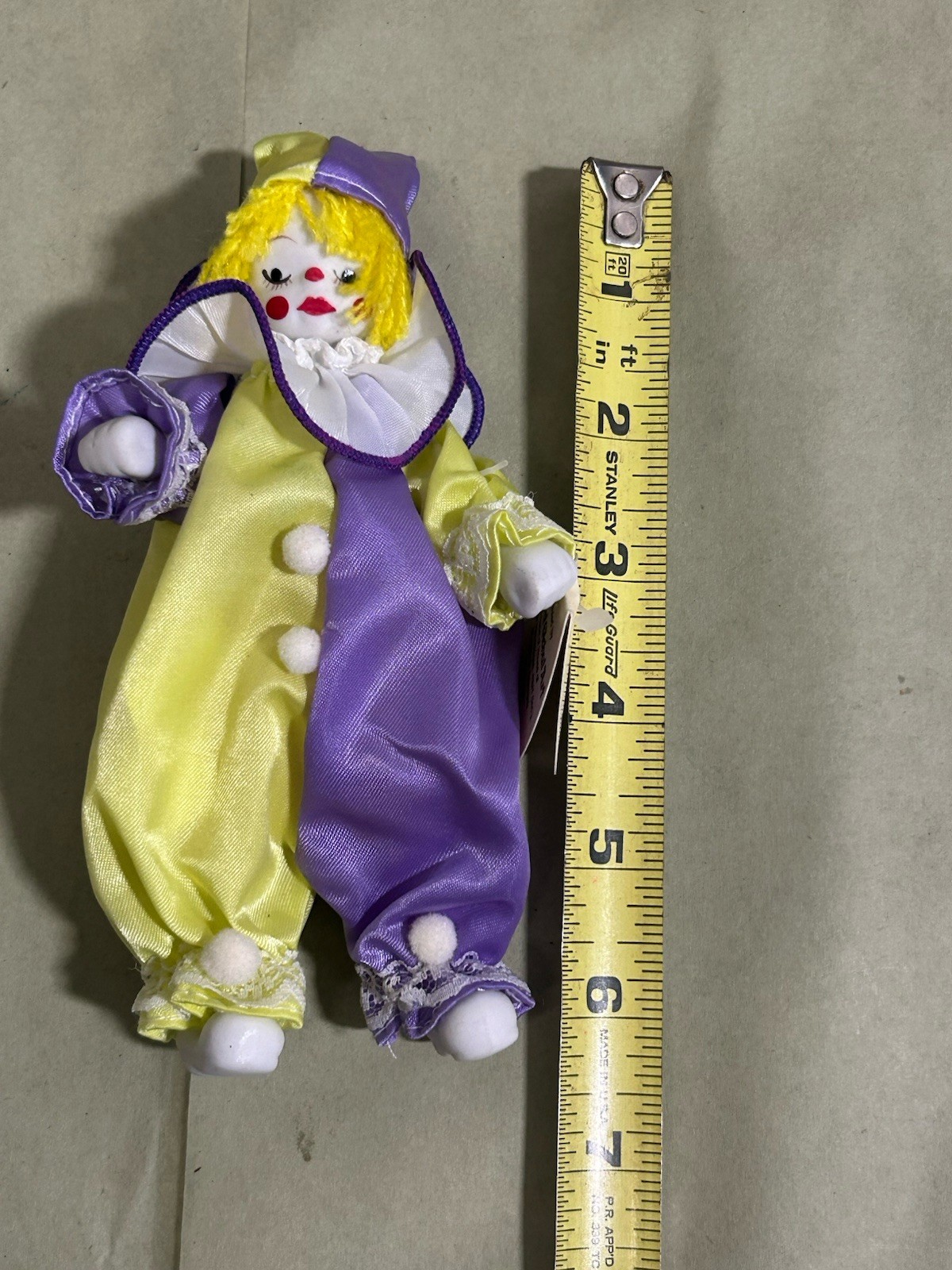 4 Porcelain Clown Figures 1 Lefton 1 House Of Global Art 2 Unmarked