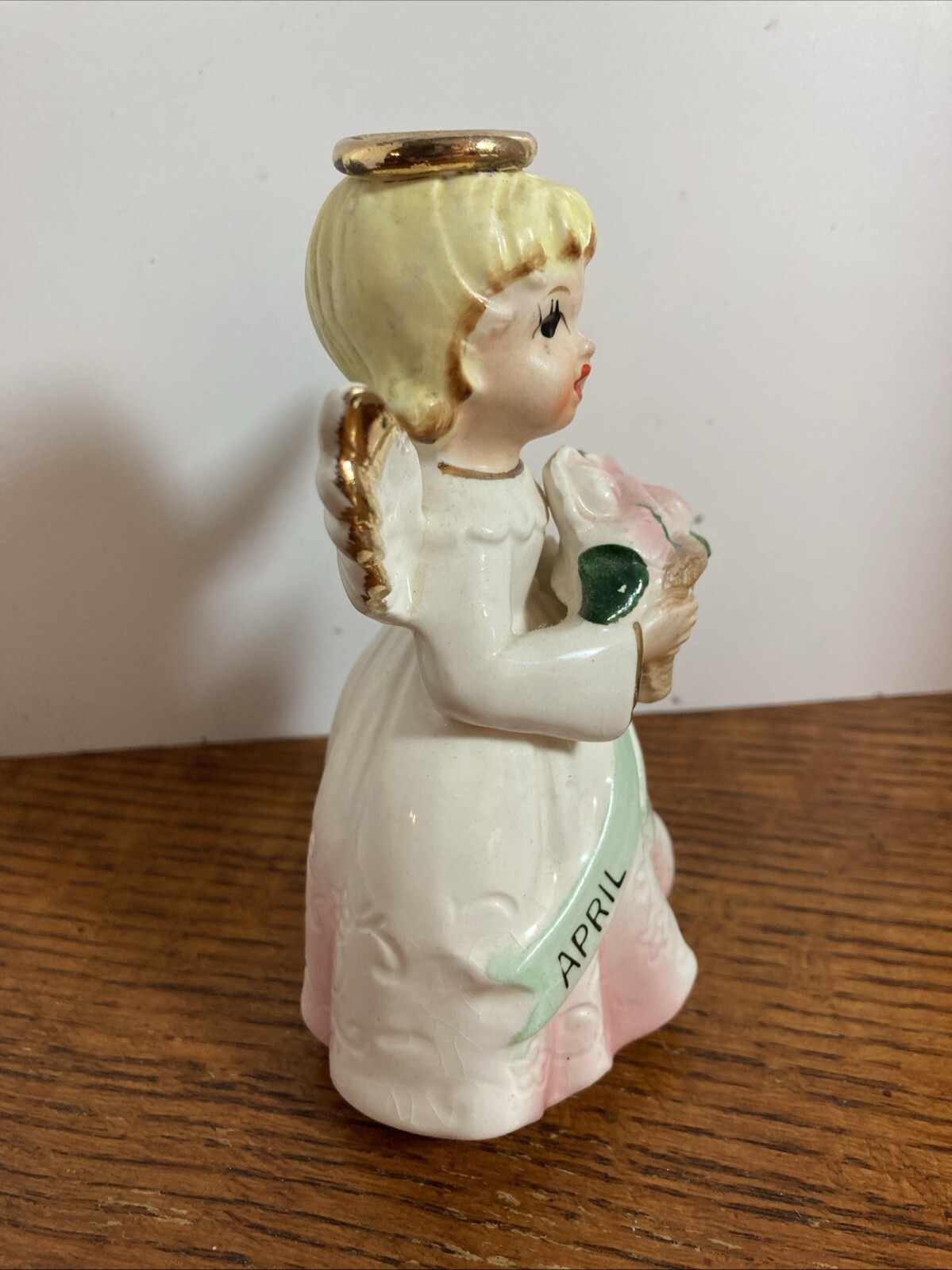 Vtg 1950’s Yoko Boeki Nippon Japan April Angel of the Month Basket of Sweet Peas