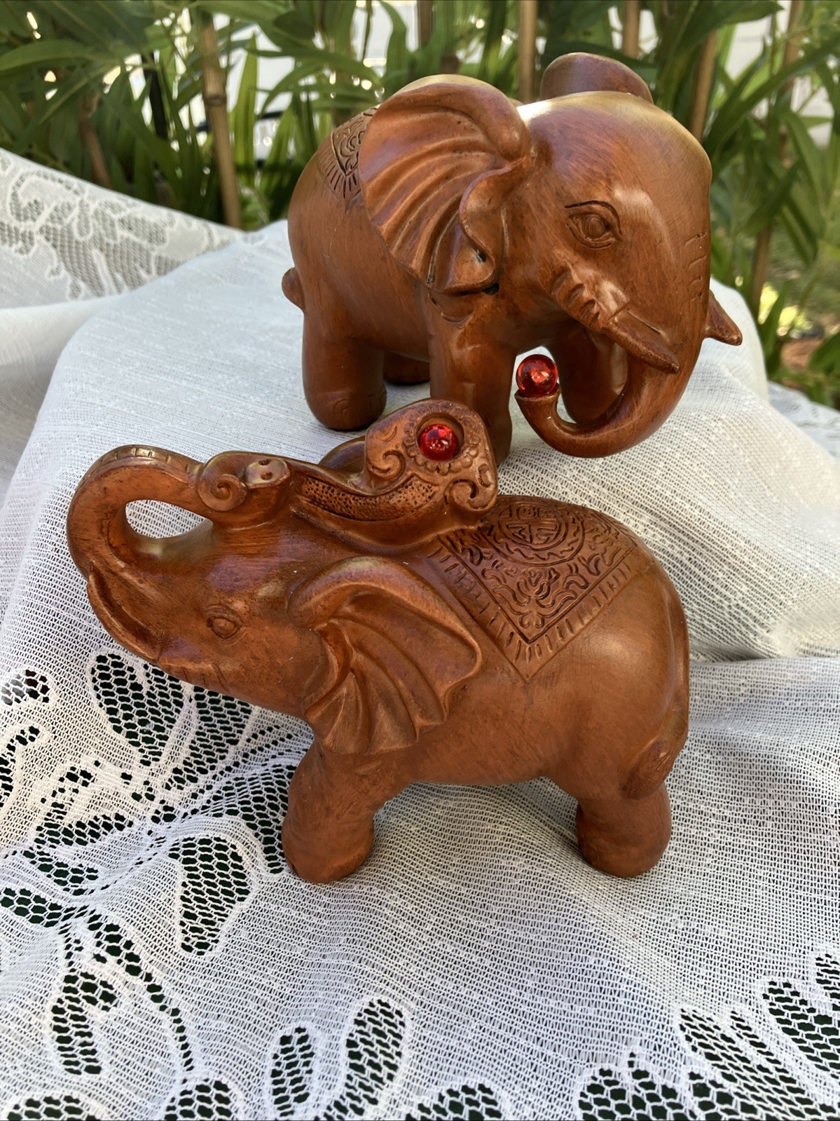 Elephant Sandal Wood Color Home Office Decor Resin Figurine Red Faux Wood Pair