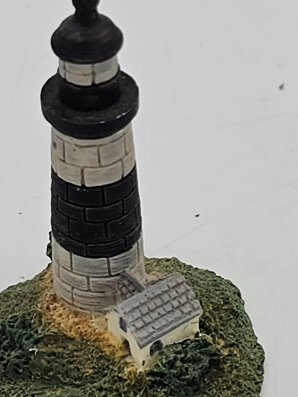 Lenox Miniature Lighthouse Figurine Thimble United States Big Sable Michigan