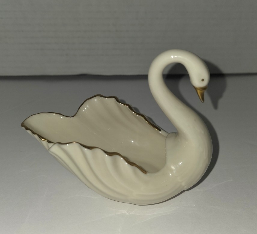 Vintage Lenox China Porcelain Swan Dish 24k Gold Trim Made In USA