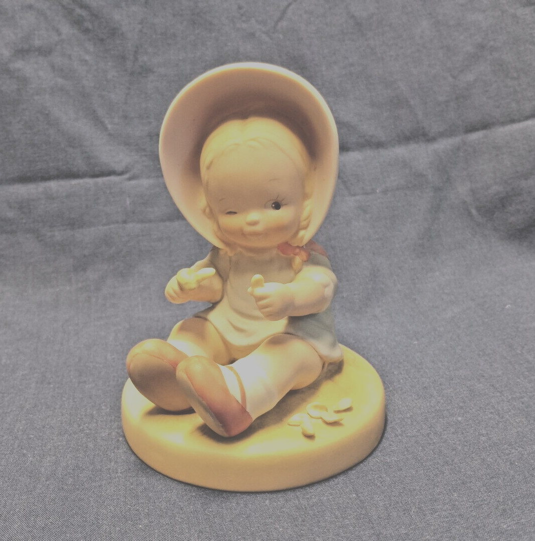 Enesco Memories of Yesterday “Luck at Last, He Loves Me!” 1989 Vtg figure 520217
