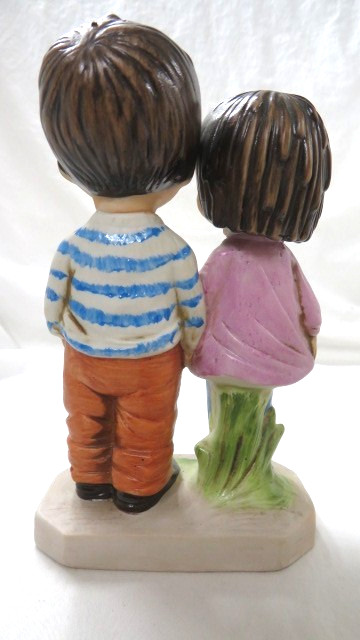 Moppets Fran Mar Figurine Boy And Girl Holding Hands 1971