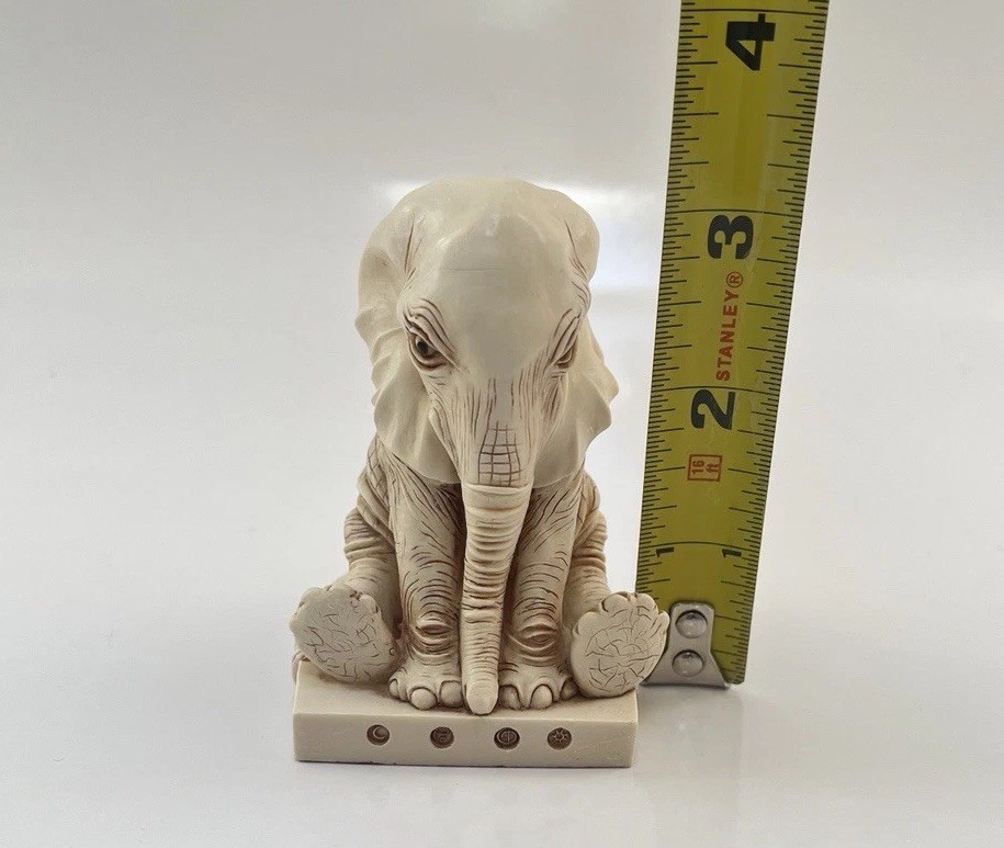 Harmony Kingdom Elephant “Ivory” Trinket Box Figurine
