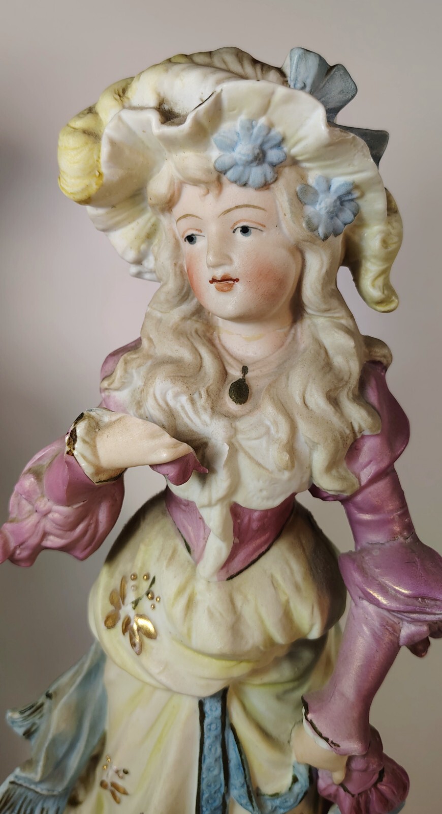 Pair Of Antique Bisque Figurines Romantic Courting Young Couple 12″ Tall (Read)