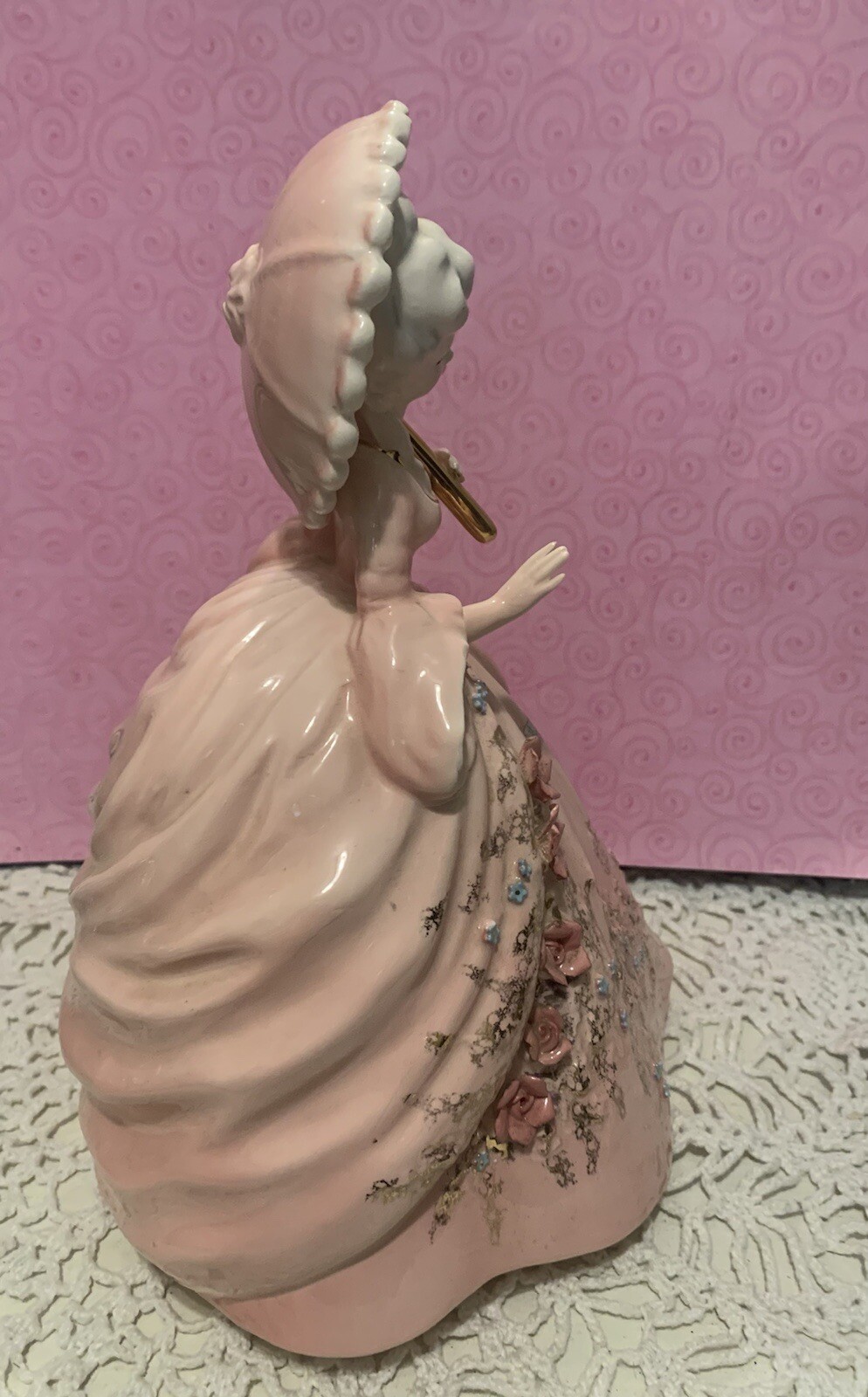 Vintage 9” Josef originals lady figurine pink dress umbrella southern Belle READ