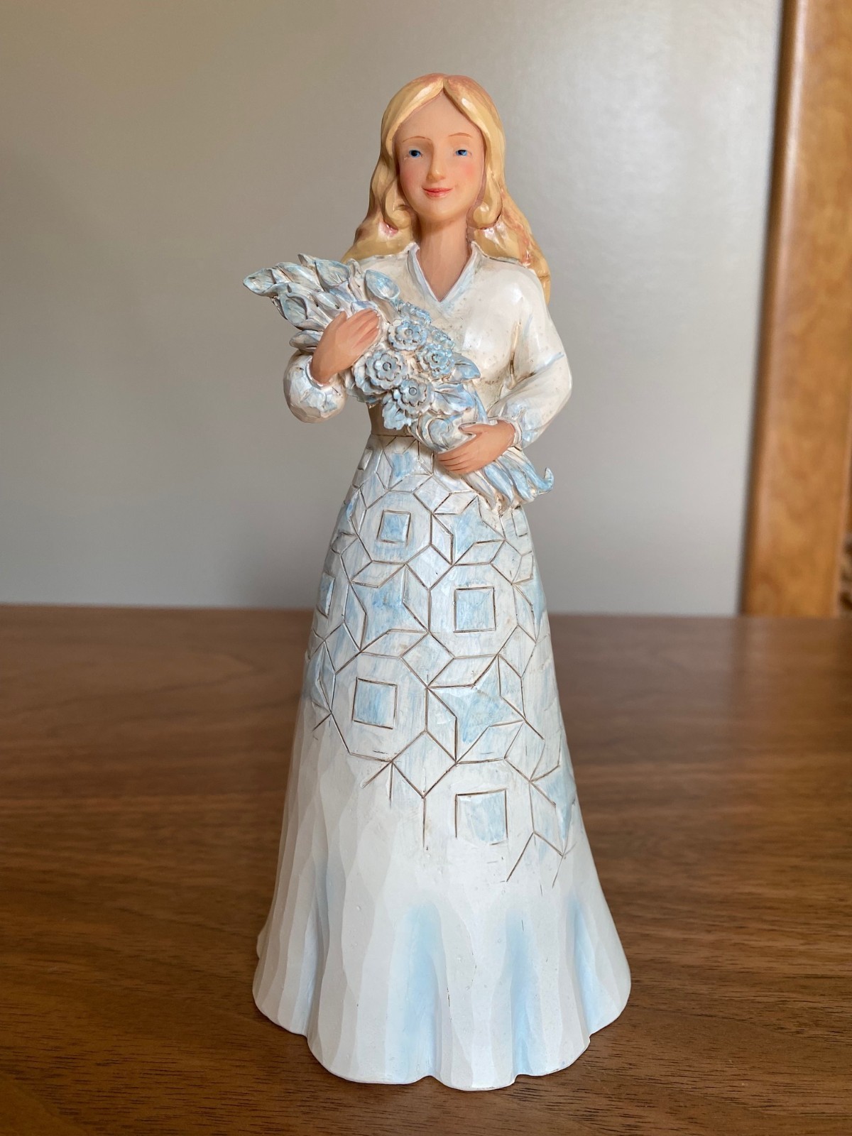 Jim Shore Resin Figure From The Heart Collection Wishing You A Happy Day Wedding