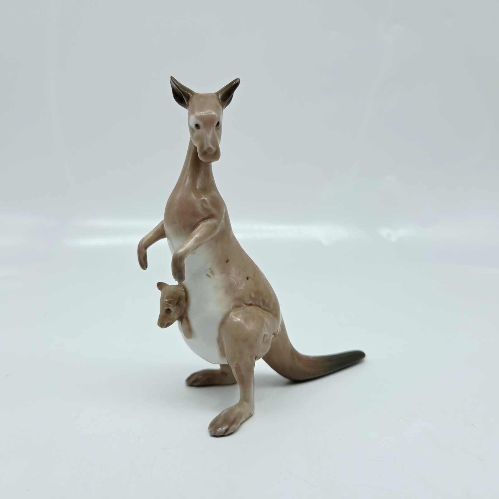 Lladro 5433 Mini Kangaroo and Joey Porcelain Figurine 4.5″