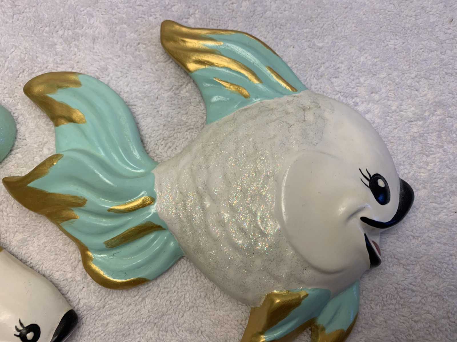 VTG Anthropomorphic 1960’s Chalkware Fish Mom & Baby Wall Plaques Nautical Decor