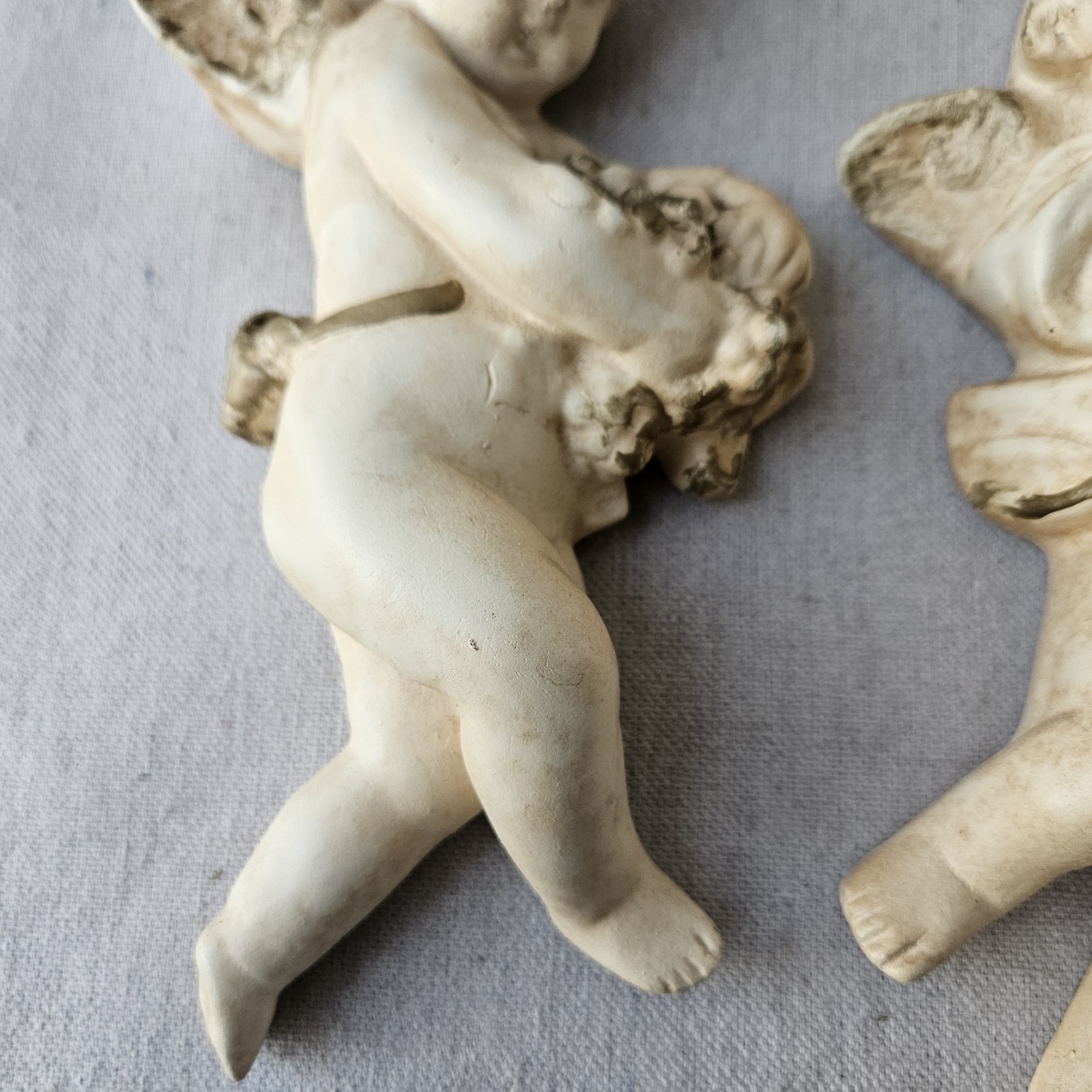 Vintage Cherub Angel Wall Plaque Set of 2 Hanging Putti Baby Angel Decor Ceramic