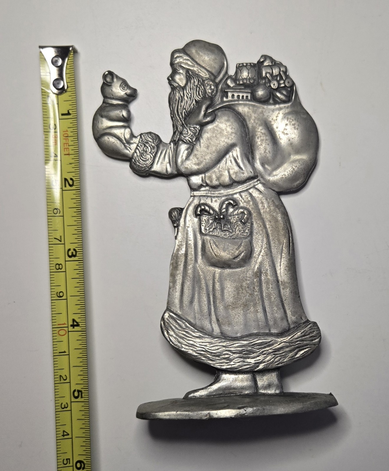 Vintage 1988 Seagull Pewter Vintage Santa Claus Figurine Detailed Craftsmanship