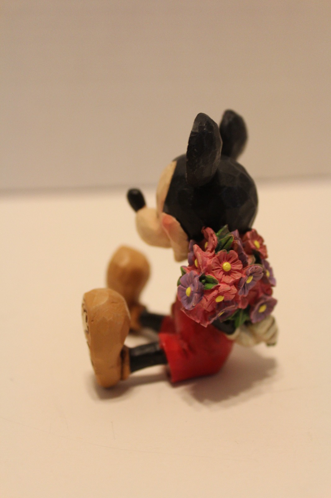 Jim Shore Enesco Disney Traditions Mini Mickey Mouse with Flowers Bouquet 2.75″