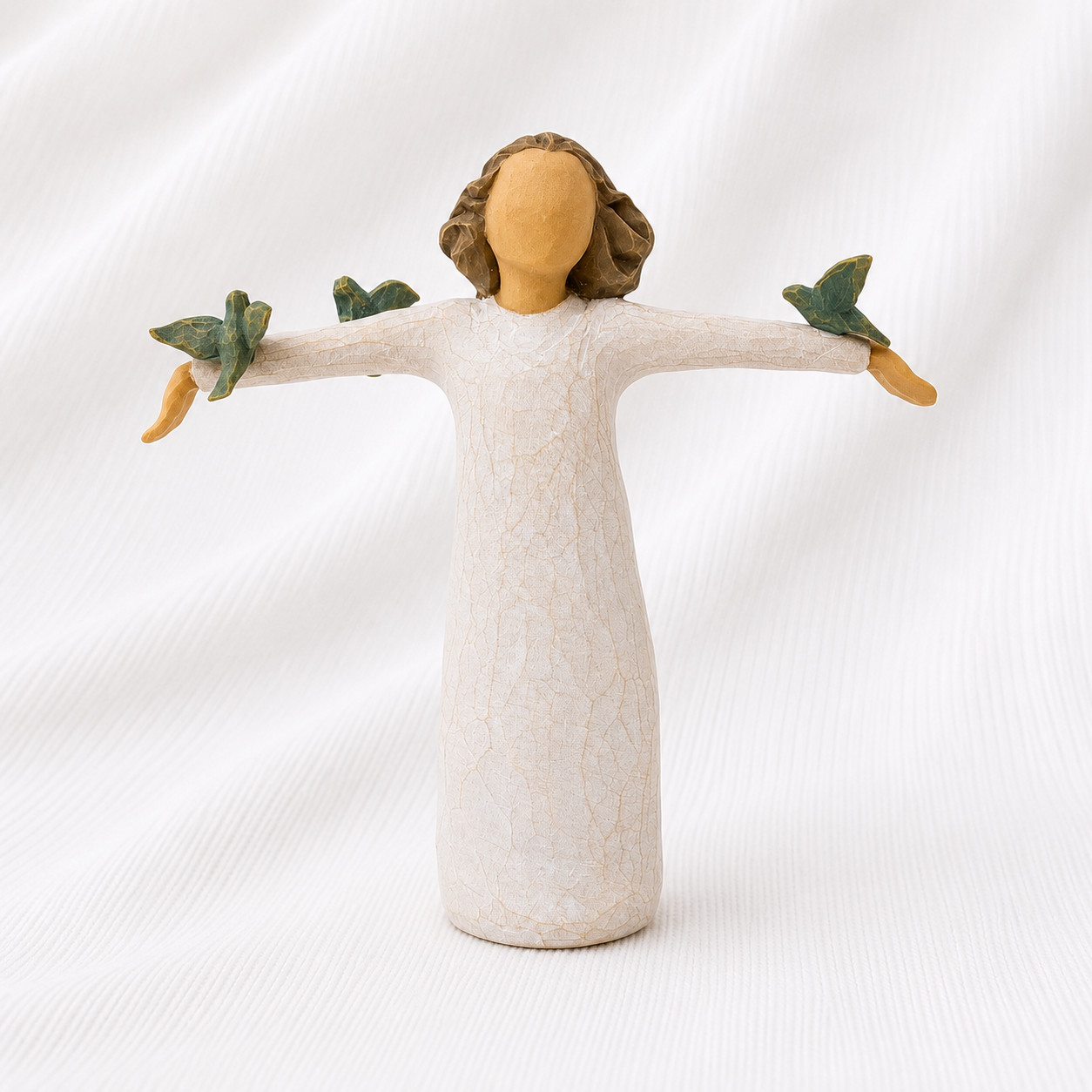 Demdaco Willow Tree Happiness Hand Painted Resin Figurine Susan Lordi #26130