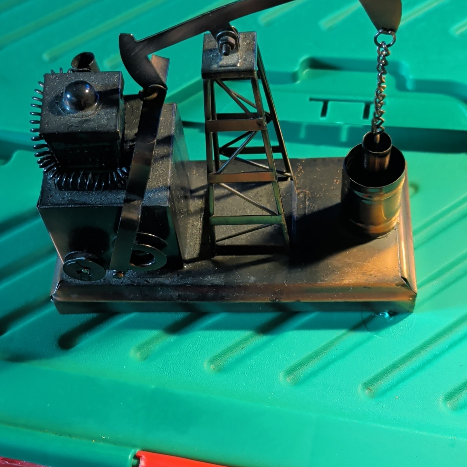 Metal Oil Well Drilling Rig Figurine Black Oil & Gas Theme Adult Decor 1 Pack