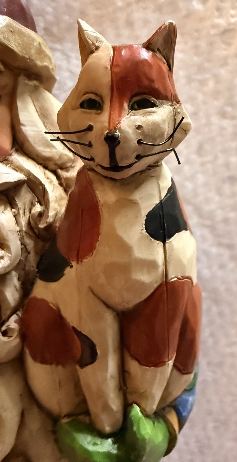 Jim Shore Santa “Cozy Christmas Kitty” 2005 4002292 Painted Cat Figurine