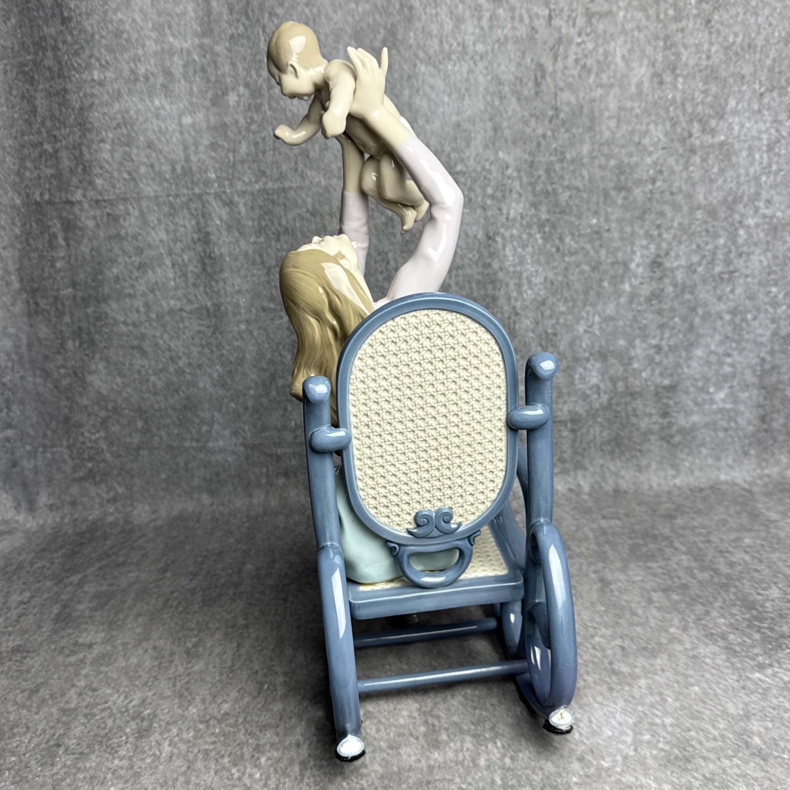 Lladro Maternal Joy Retired 5864 Fulgencio Garcia Damaged