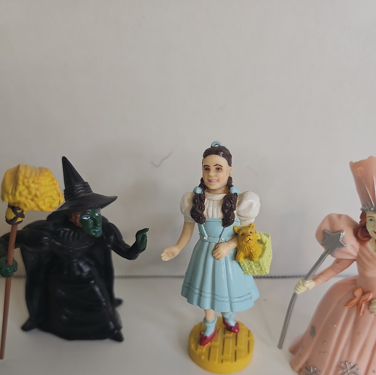 Wizard Of Oz 1939 Loew’s Ren 1966 MGM 1987 1988 Turner Macau 6 Pc Set t1