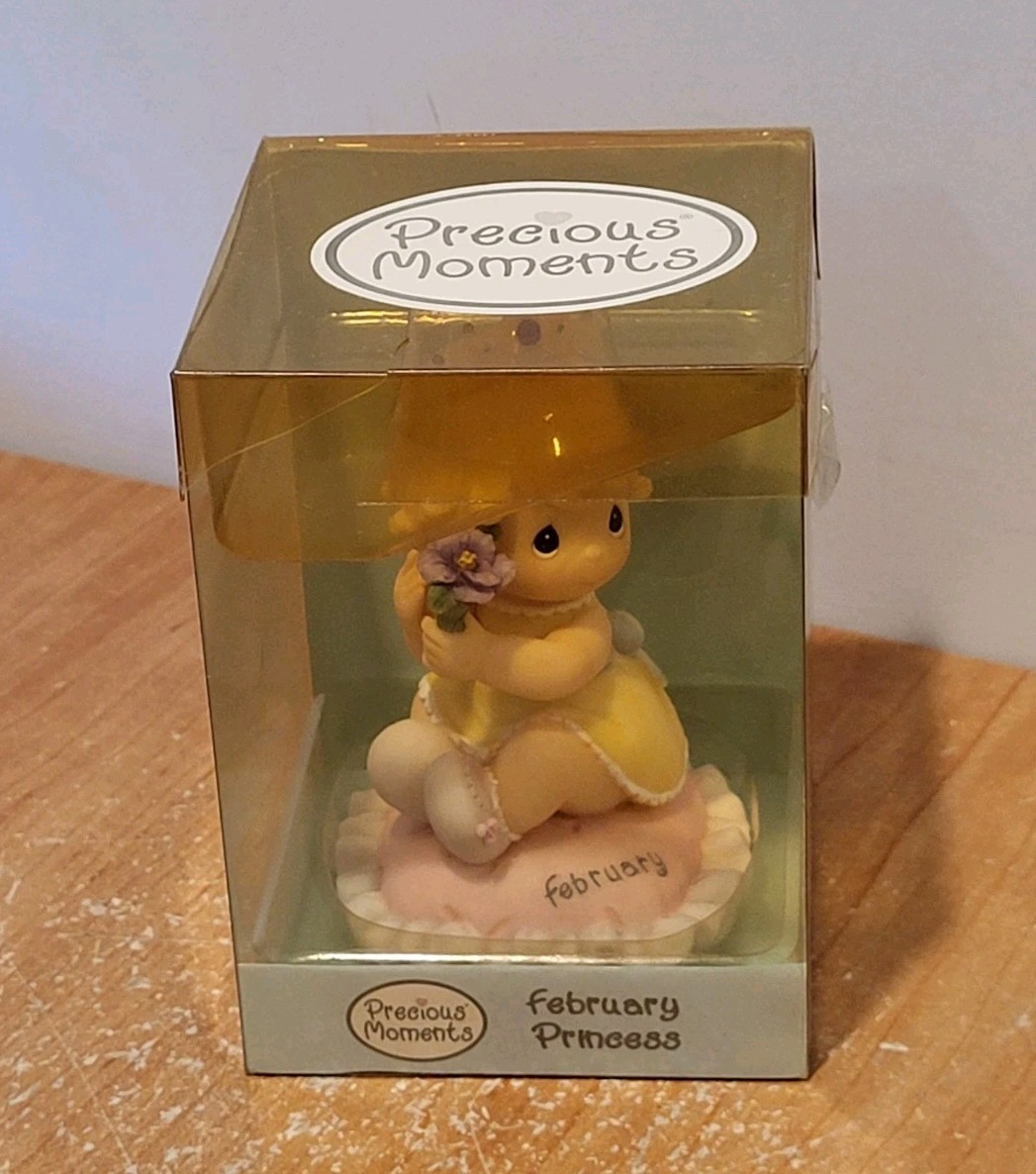 Precious Moments FEBRUARY PRINCESS Figurine IN BOX 2005