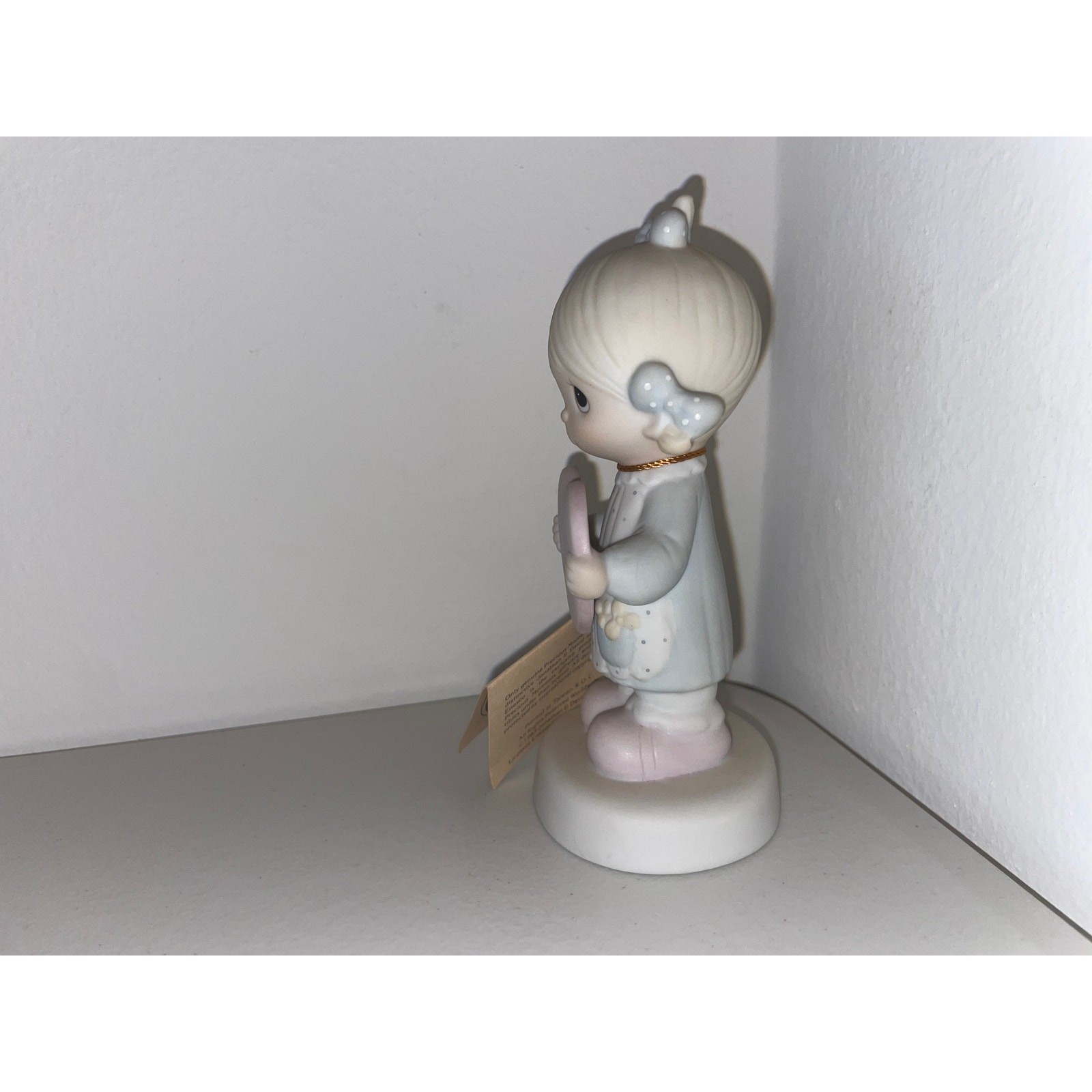 Precious Moments God is Love Dear Valentine Figurine E-7154 1981
