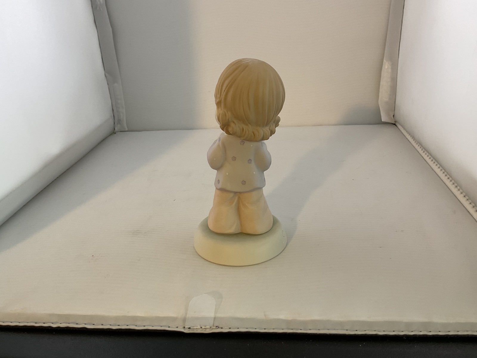 Lot #2314 New Precious Moments 117801 Porcelian Figurine in Box