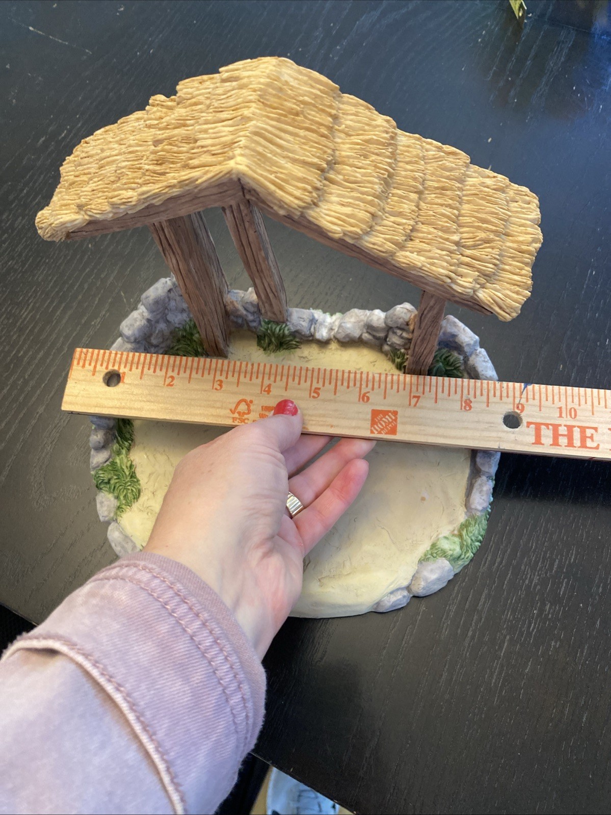 Precious Moments 181034 Resin Creche Manger for Nativity 2017 Come Let Us Adore