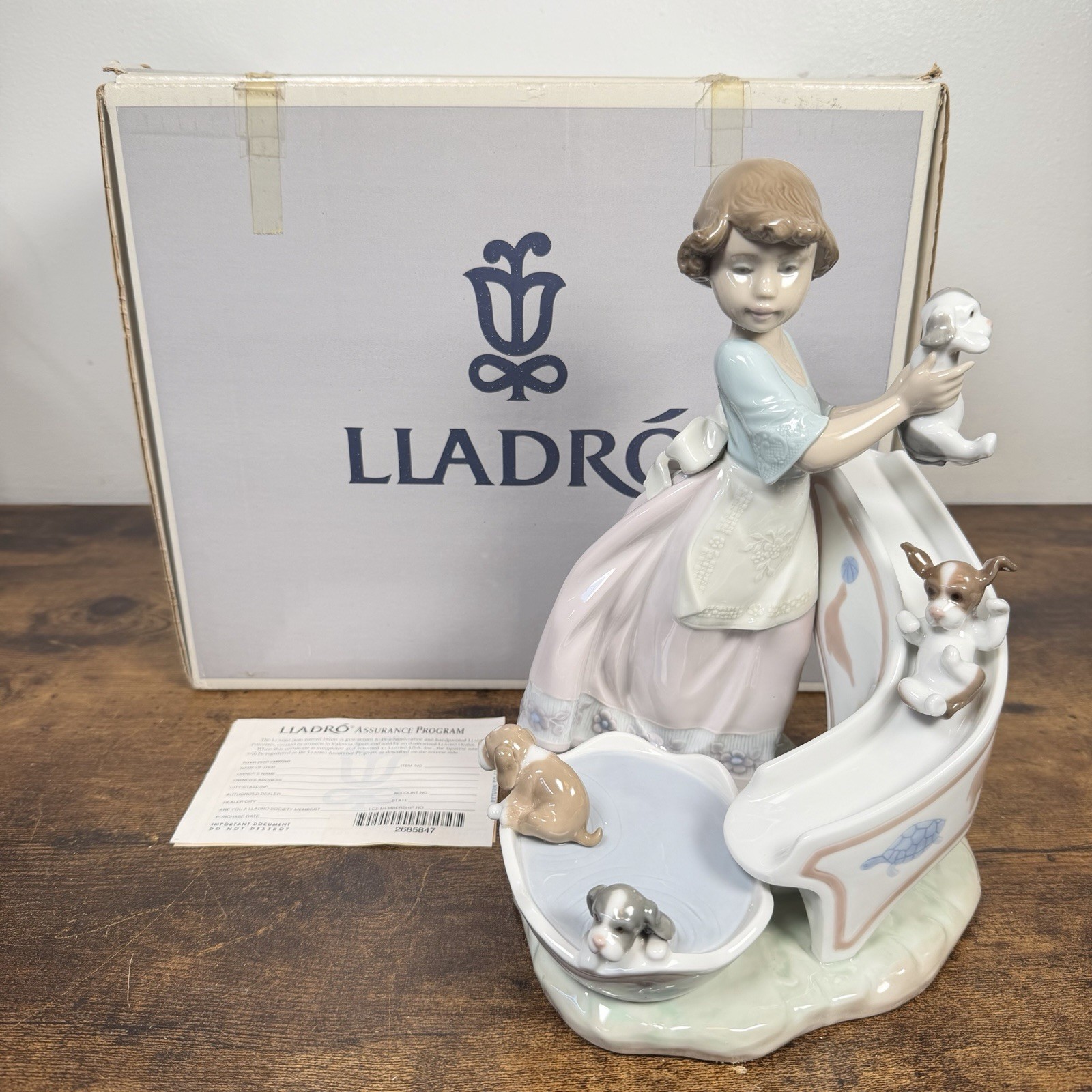 VTG Lladro 6002 Down You Go – Puppies on a Water Slide, Figurine Retired w/ Box