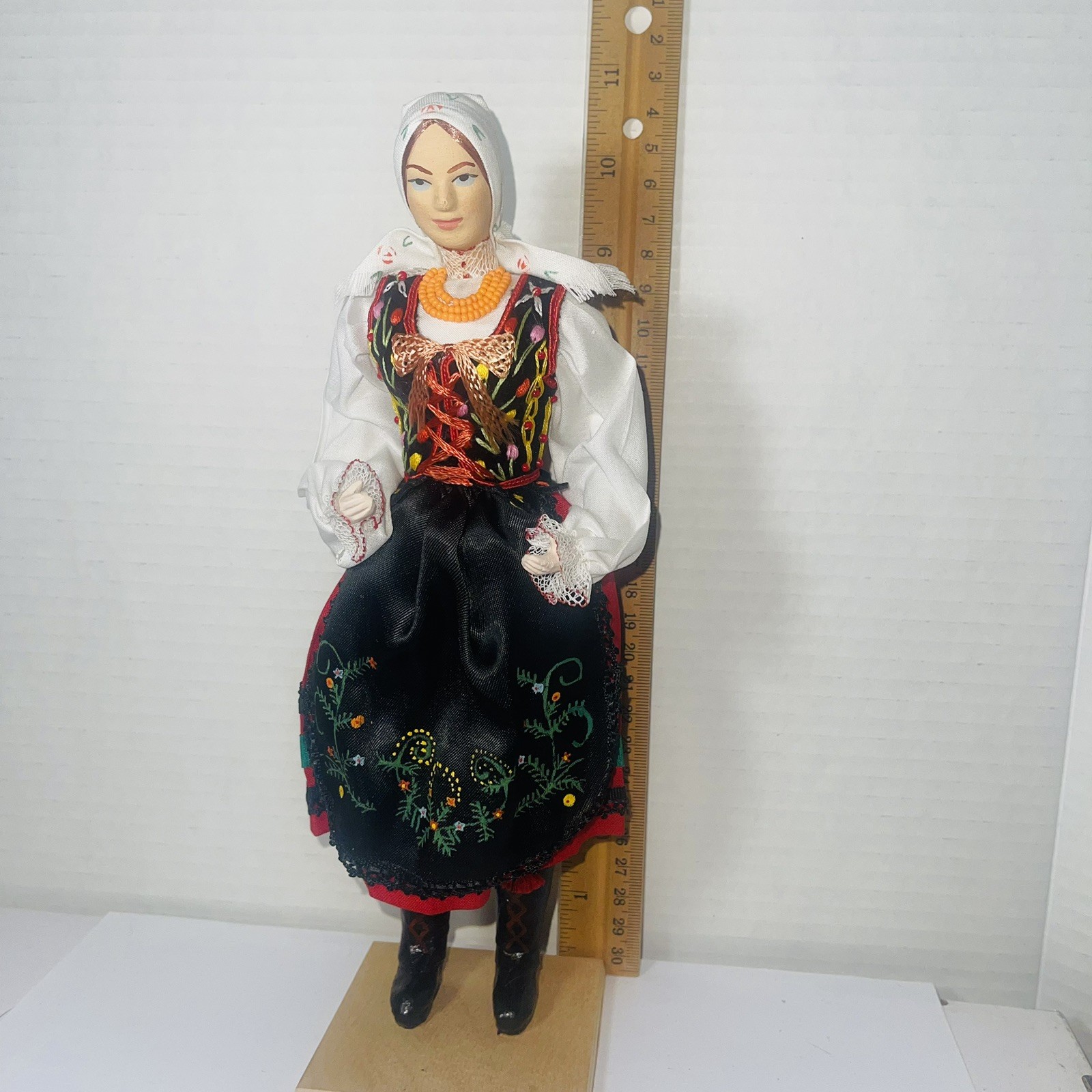 Polish Folk Art Doll Vintage Figurine Handmade 10″ Wood Base Traditional Costume