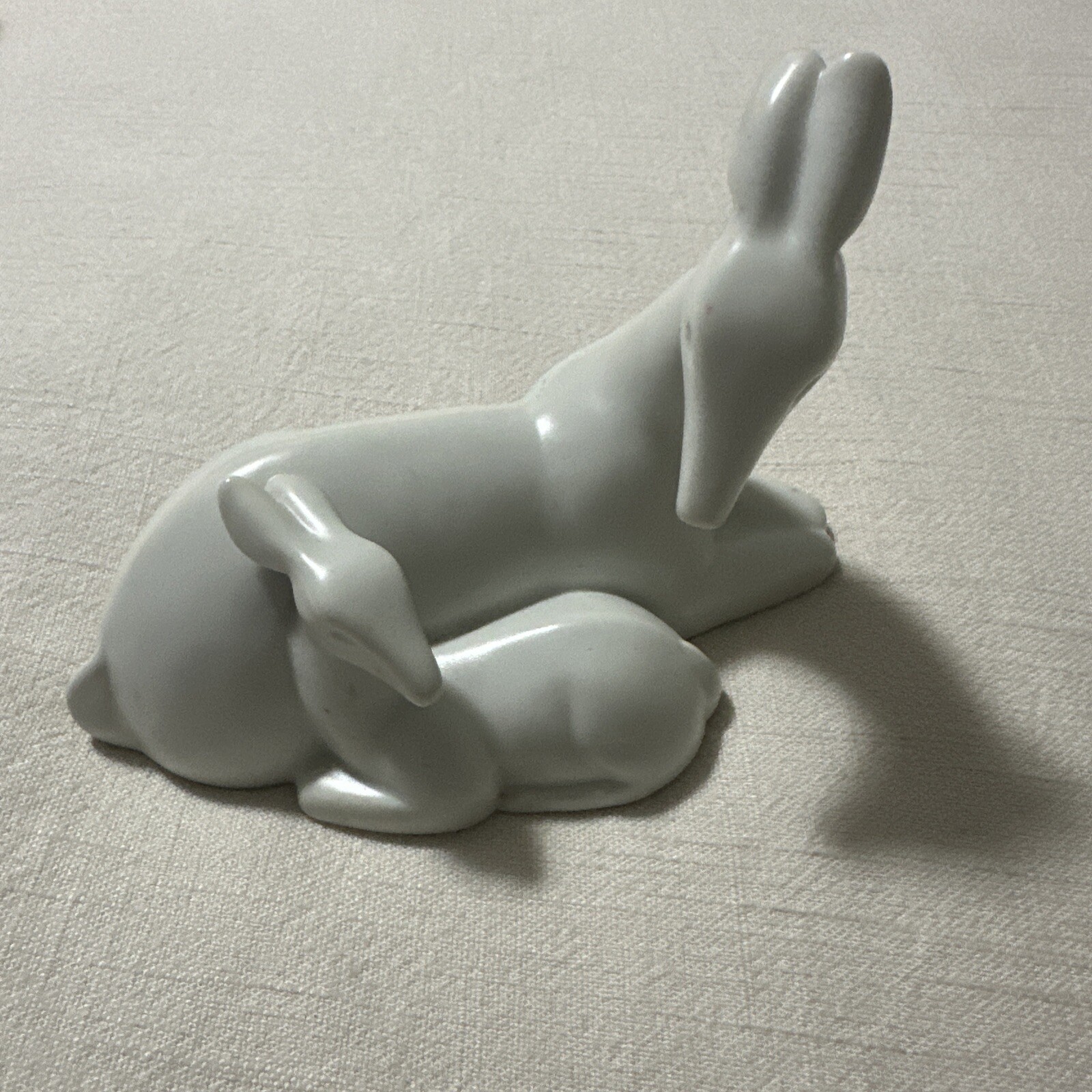 Vintage 1984 Gallery Originals Matte White Porcelain Mother Deer and Fawn