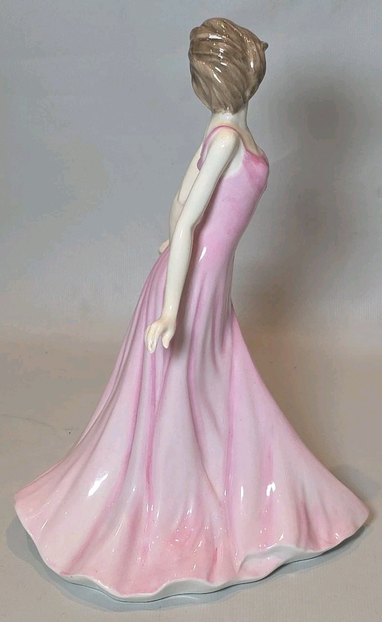 VTG Royal Doulton HN4322 Pretty Ladies Becky Chelsea 2000 Bone China Figurine