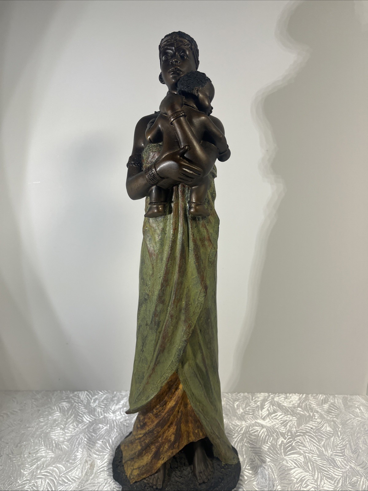 VintageAfrican Statue Mother And Child Figurine Realistic Sculpture 20” Tall
