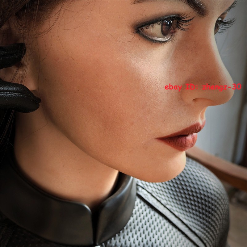 1/1 Life Size Catwoman Bust Statue GK Resin Painted Model Collectible Decoration