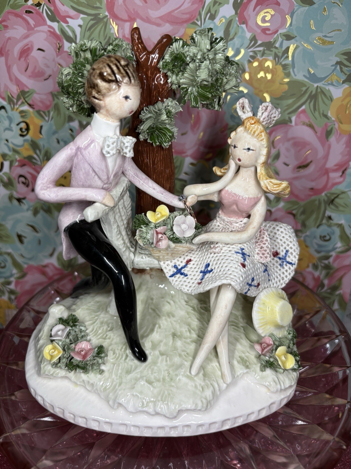 Vtg Large Wales Young Man Boy Courting Girl By Tree Dresden Lace Figurine Japan