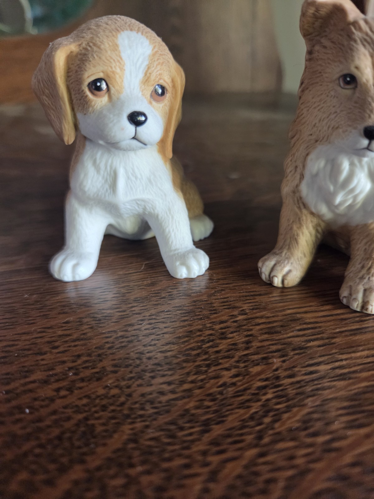 Homco Dog Figurines Beagle & Red Heeler Cattle Ceramic Puppies 8828 Vintage