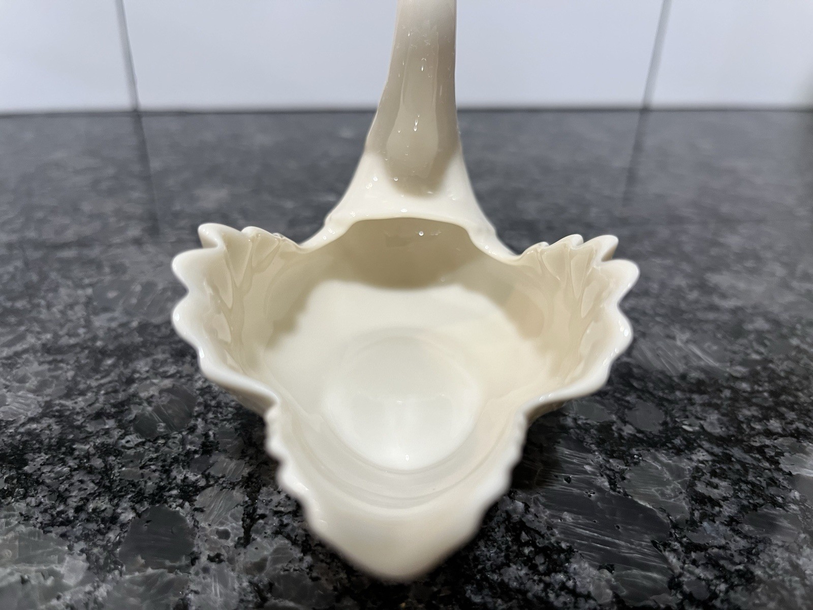 Lenox Swan Five ( 5 ) Inch Trinket Dish Vintage Ivory Color