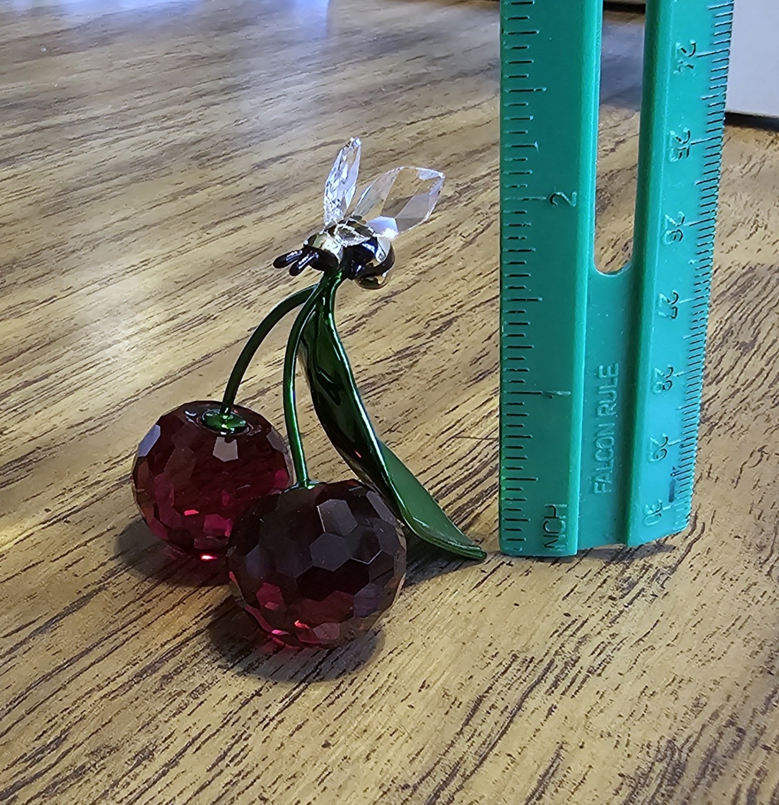 🐝🍒Swarovski 2024 L.E. Idyllia Bumble Bee on Cherries Figurine, Green Metal NIB