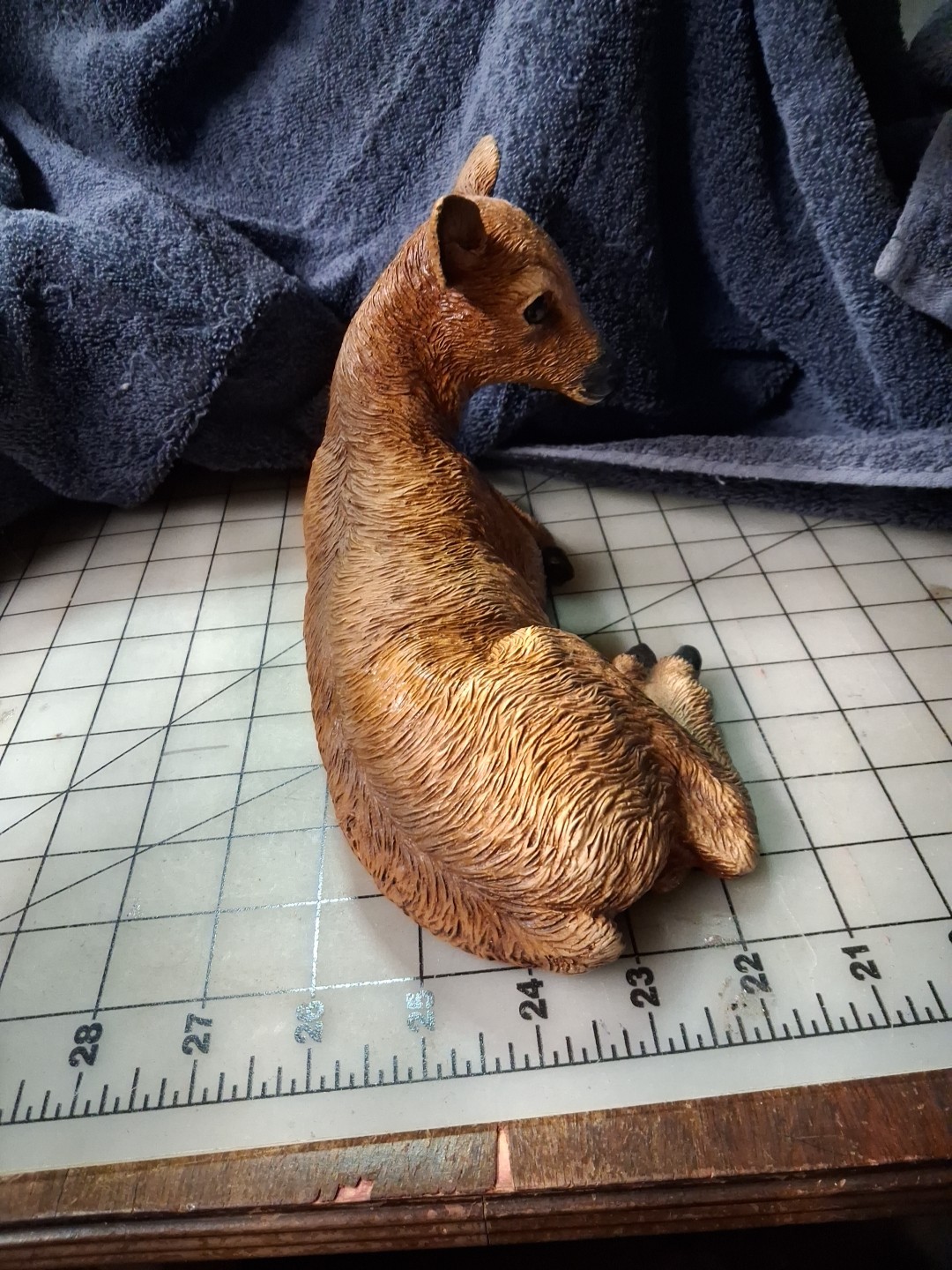 Vintage 4 In. X 9.25 In. Doe Figurine Brown
