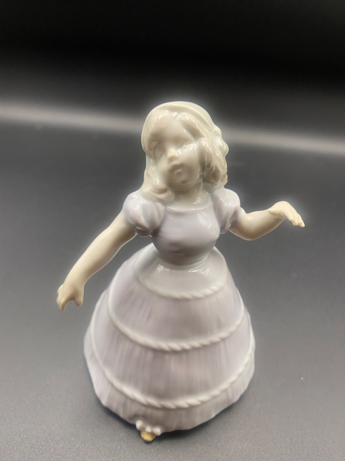 Gebruder Heubach LOT of 3 Dancing Girls group porcelain figurines Antique/0709
