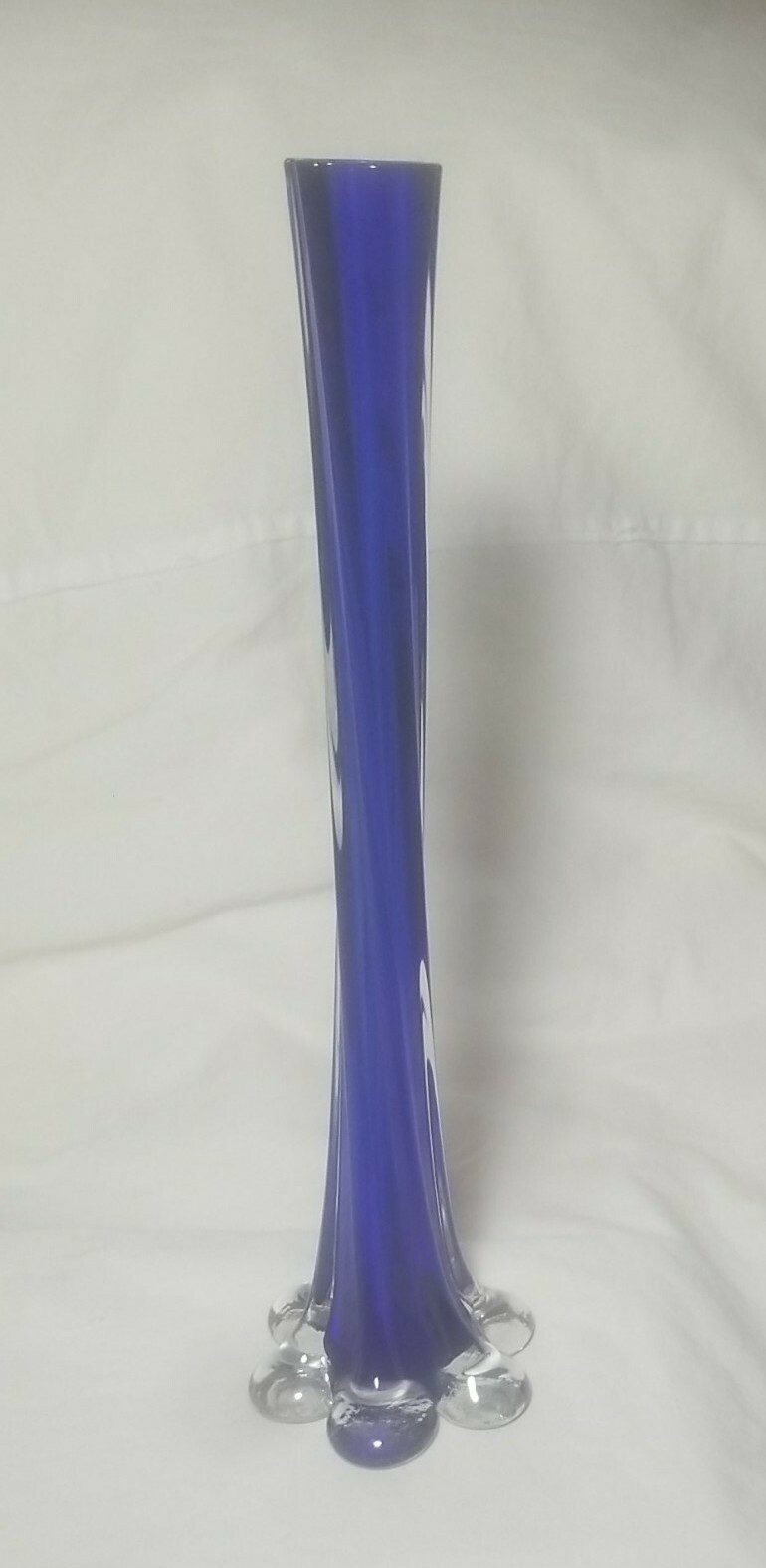 Vintage 11.75″ Skinny Twisted Blue Glass Vase Snowflakes Made In China