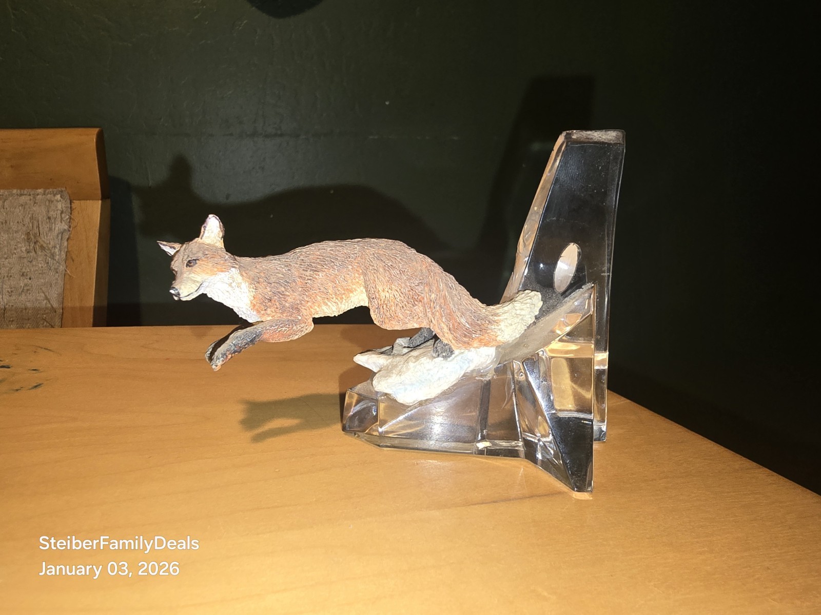 Vtg TFM Franklin Mint Resin Fox Figurine on Lead Crystal Base