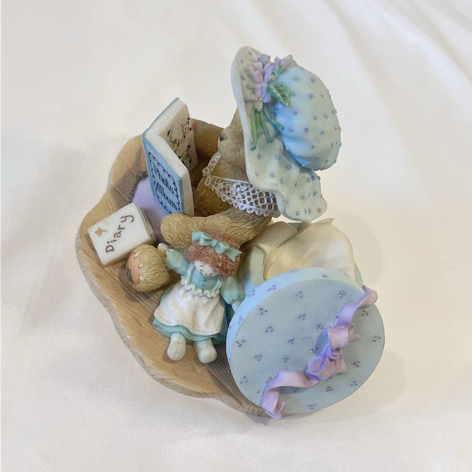 Cherished Teddies Lauren Cherished Memories Never Fade Figurine 1997 Enesco