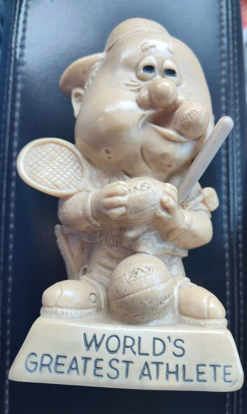 R&W Berries Co’s “World’s Greatest Athlete” figurine 1971 ~ Made in USA Comical