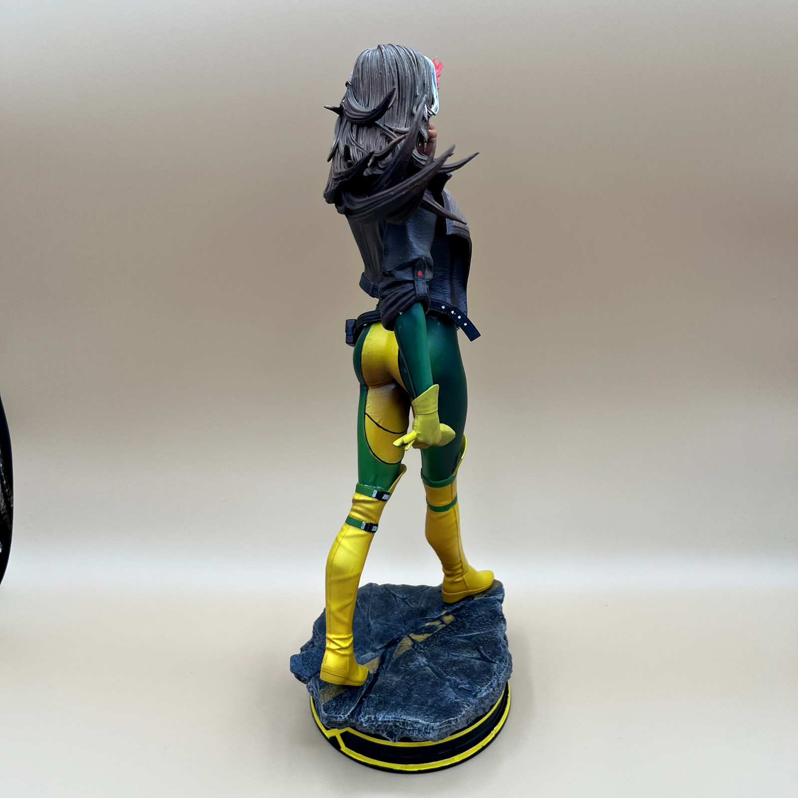 Rogue X-men Figurine Hand‑Painted Figurine/Statue/Model/Shelf/Room Decor