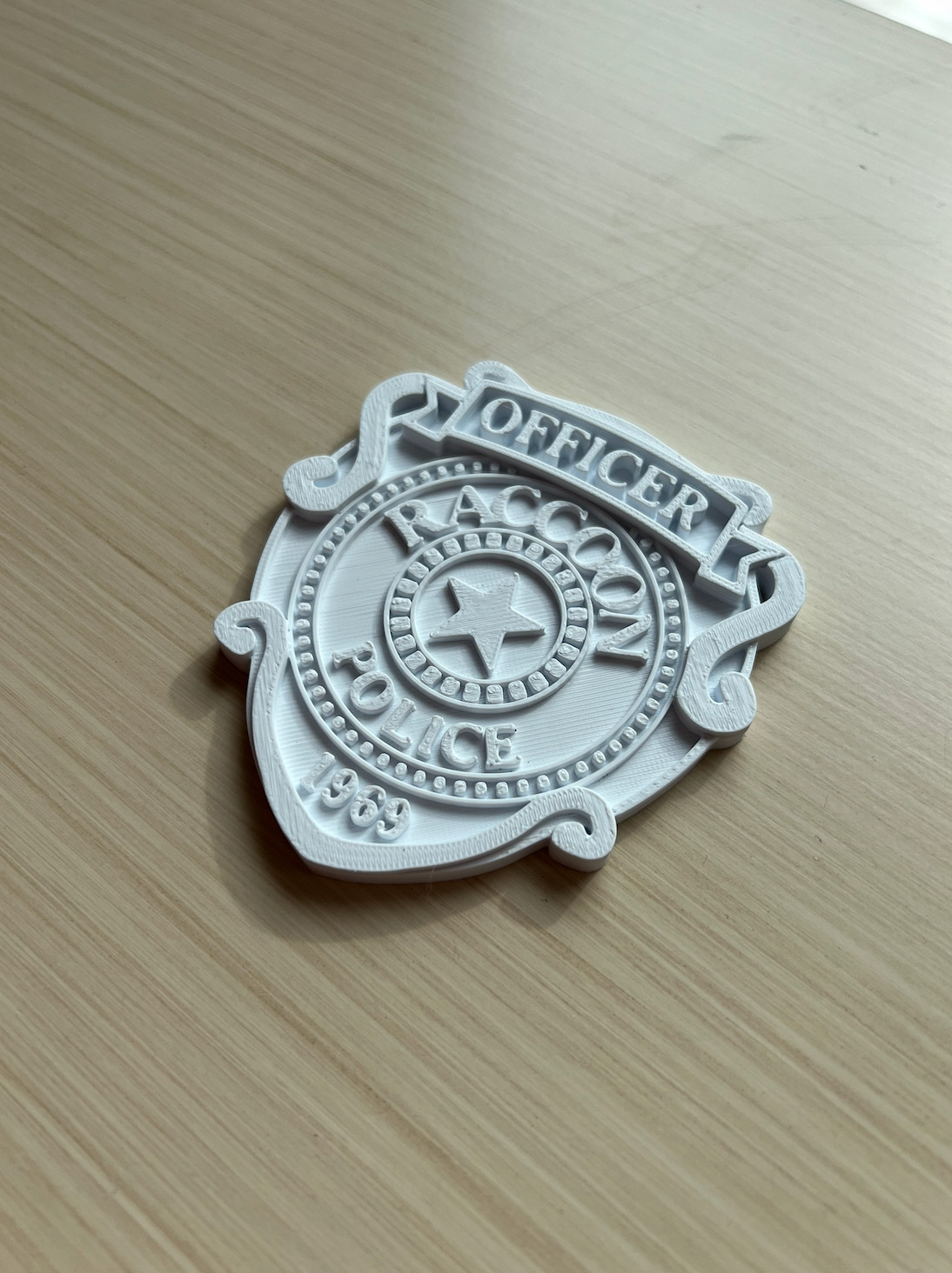 RPD Badge Cosplay Prop Resident Evil Hand Painted Model / DIY Kit 1p