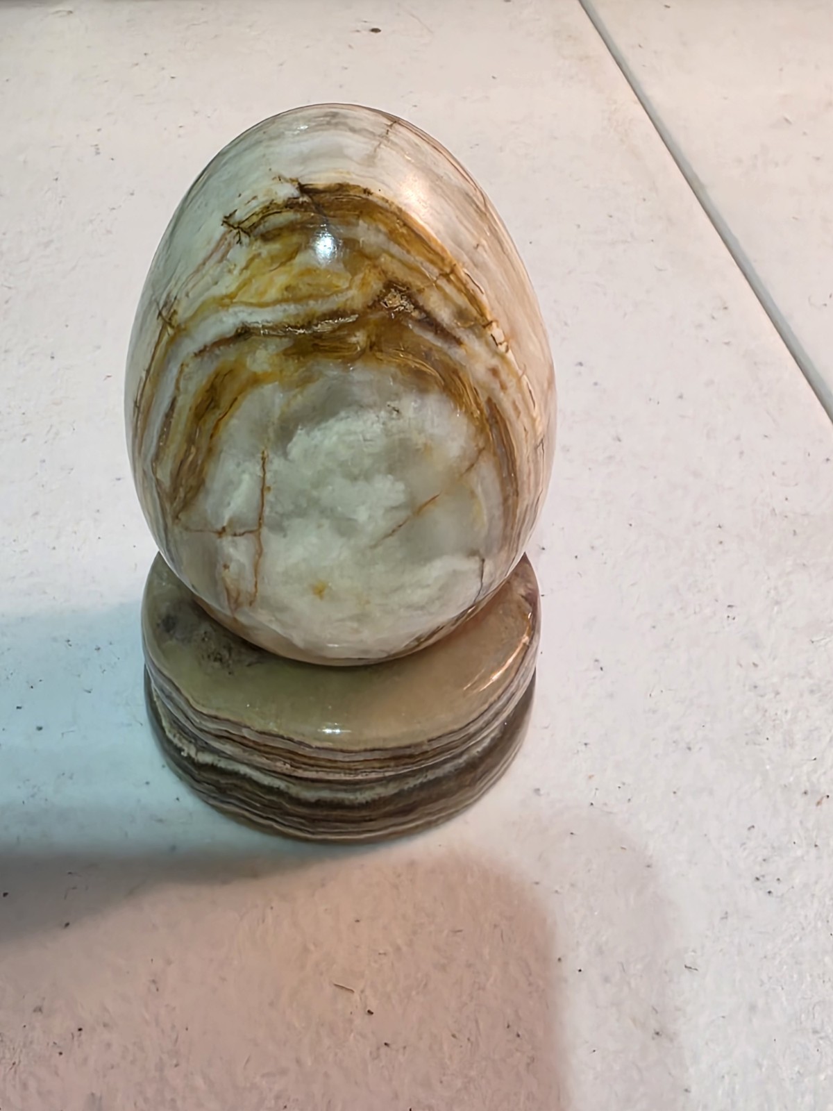Alabaster Marble Granite Polish Egg Subtle Tan Color Natural Agate And Stand 3.5