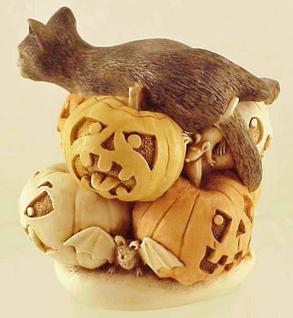 Harmony Kingdom Treasure Box Feline Fest Halloween Cats LE 1001 Rare