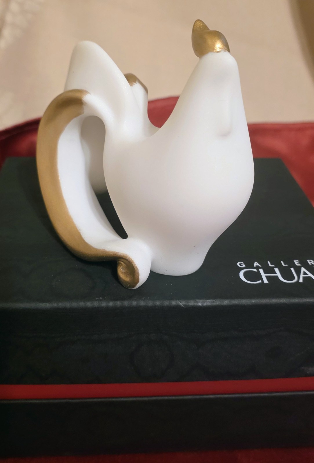 GALLERY CHUAN CERAMIC ROOSTER ABSTRACT FIG. MADE IN TAIWAN FROM WYNN LAS VEGAS