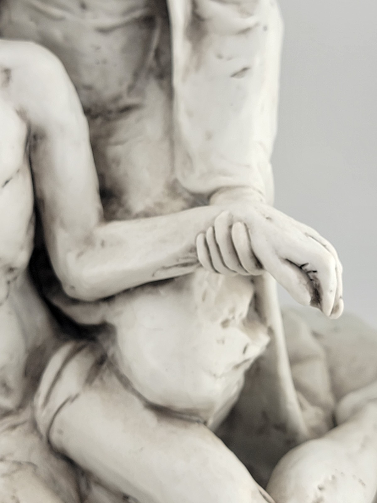 Capodimonte Benacchio Triade La Pietat De Michelangelo porcelain statue Signed.