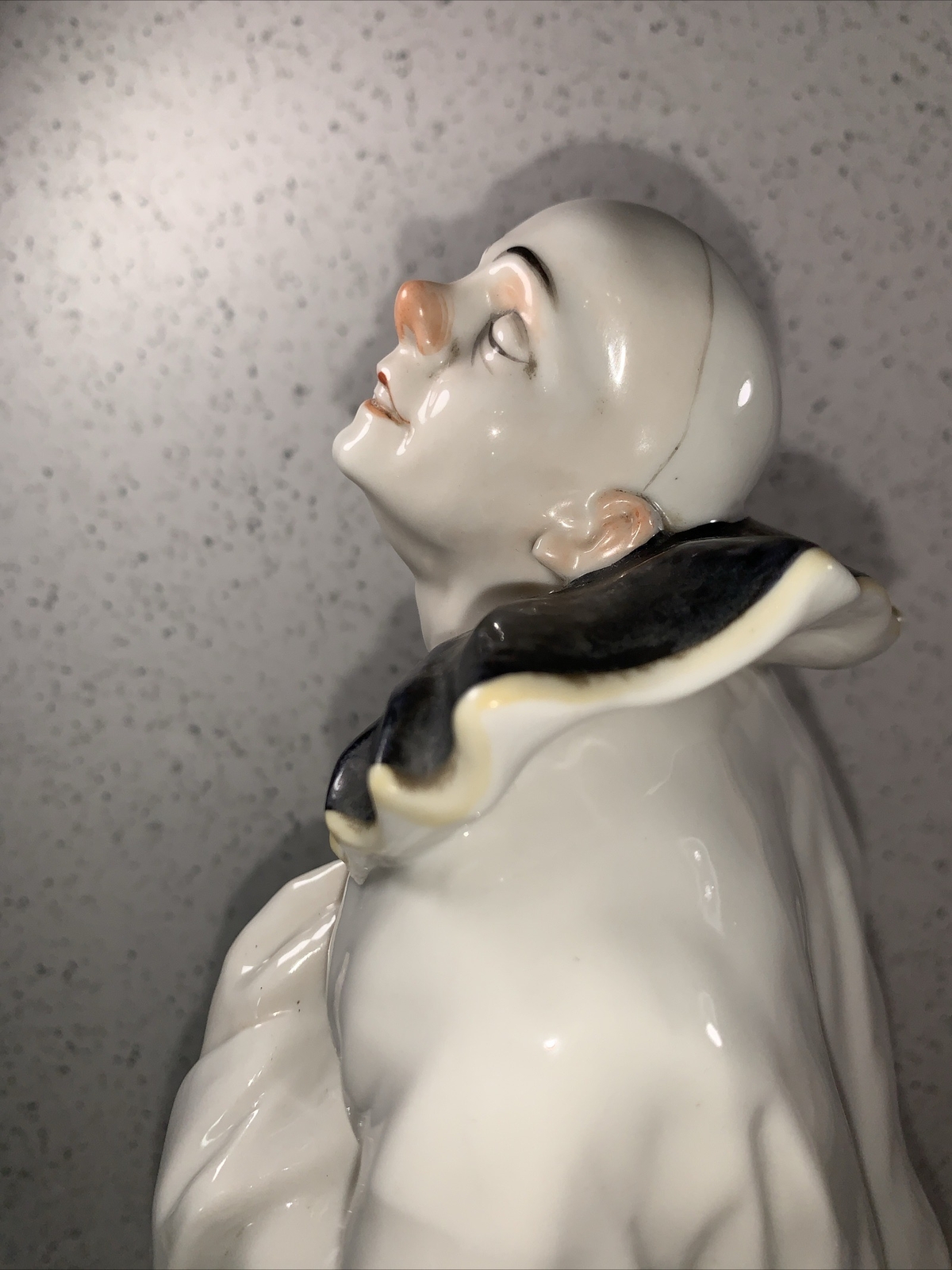 VINTAGE RARE KARL ENS PORCELAIN PIERROT CLOWN FIGURINE 1920S GERMANY 13.5 In.