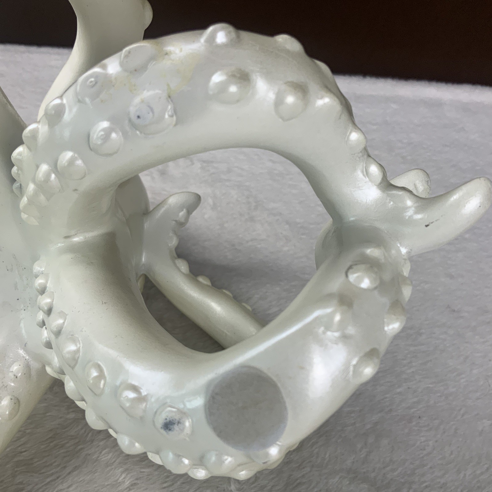 Pearl White Octopus Polystone/Resin Nautical Sculpture 6.5″ x 11.5″